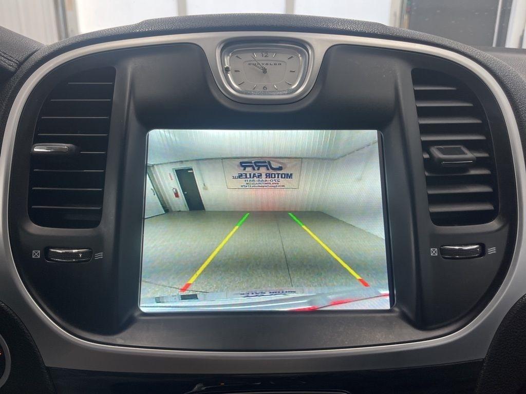 Chrysler 300 Touring AWD 2022