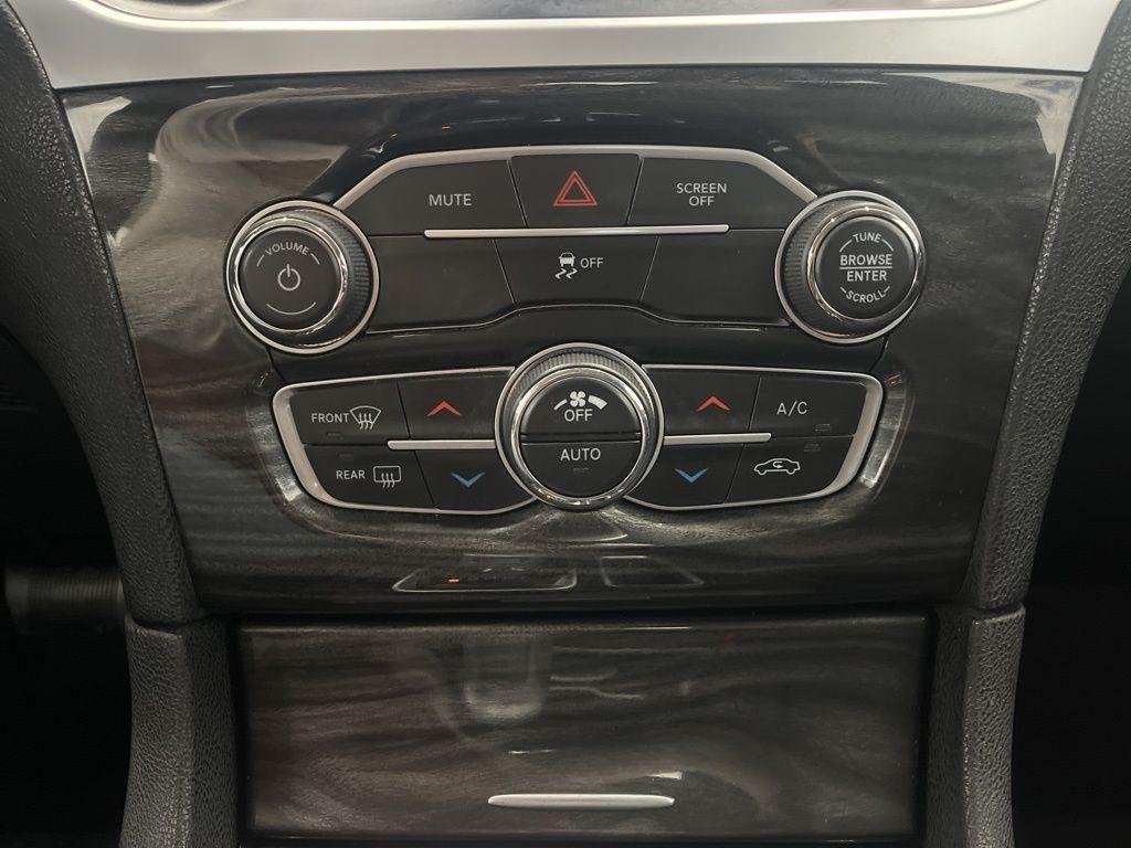 Chrysler 300 Touring AWD 2022