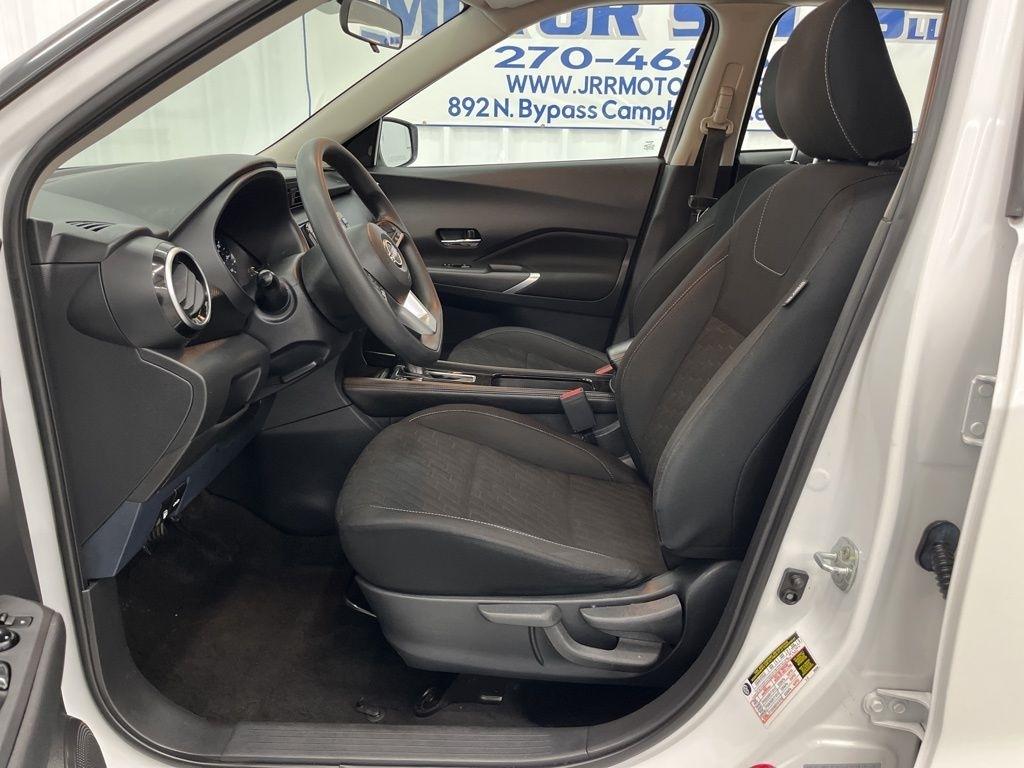 Nissan Kicks SV FWD 2022