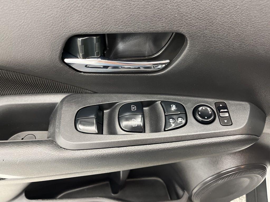 Nissan Kicks SV FWD 2022