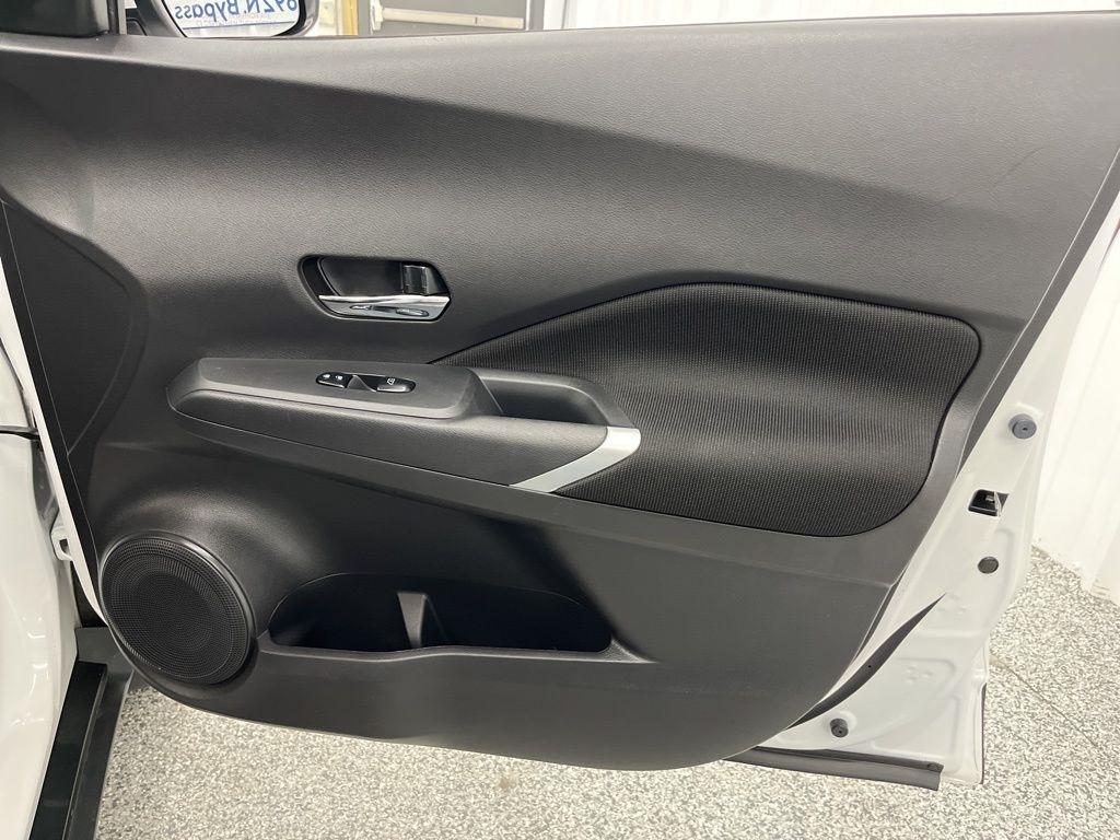 Nissan Kicks SV FWD 2022