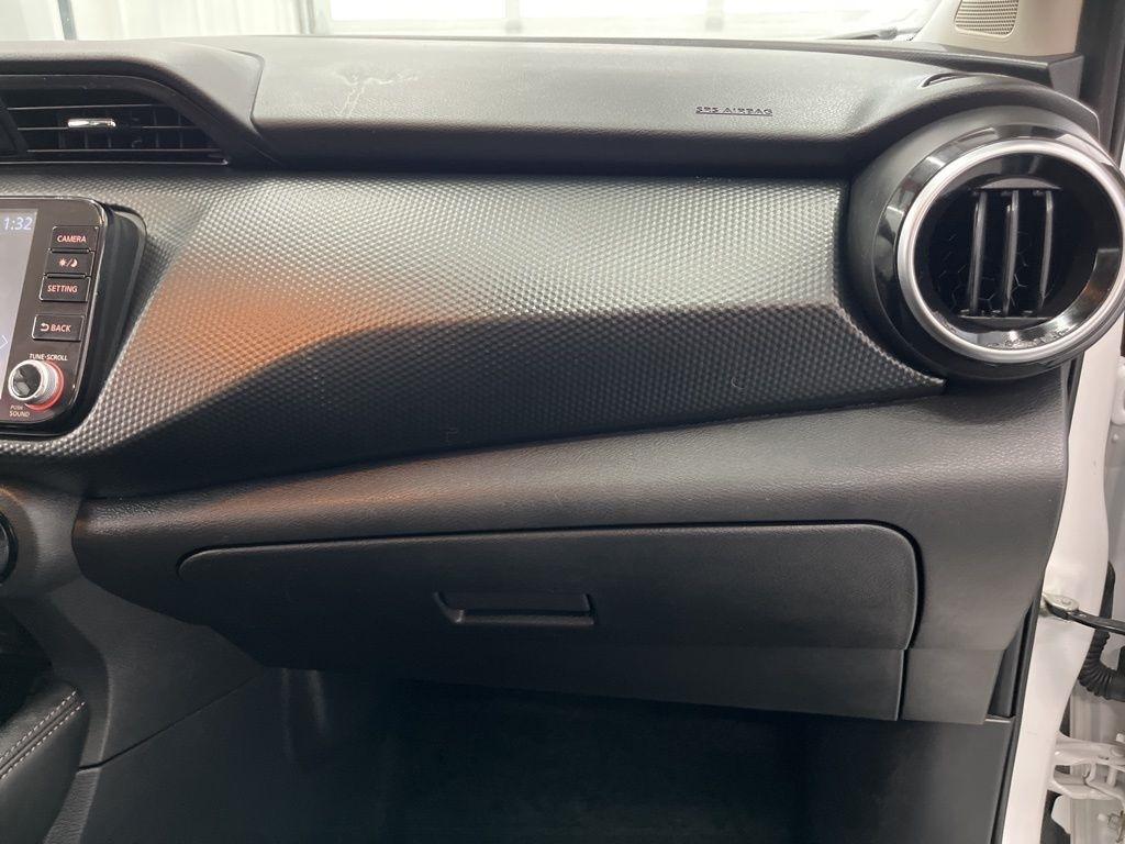 Nissan Kicks SV FWD 2022