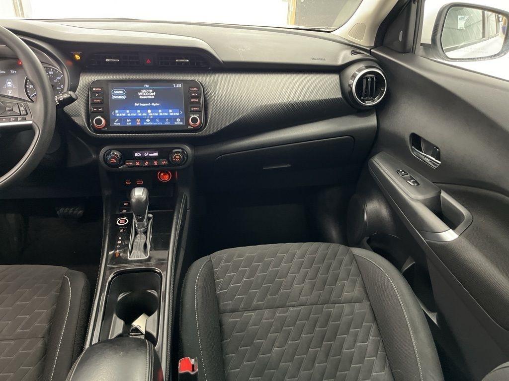 Nissan Kicks SV FWD 2022