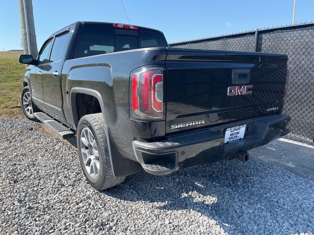 GMC Sierra 1500 4WD Crew Cab 143.5" Denali 2017