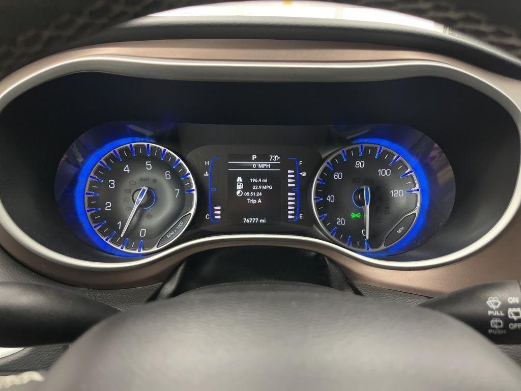 Chrysler Voyager LX FWD 2023