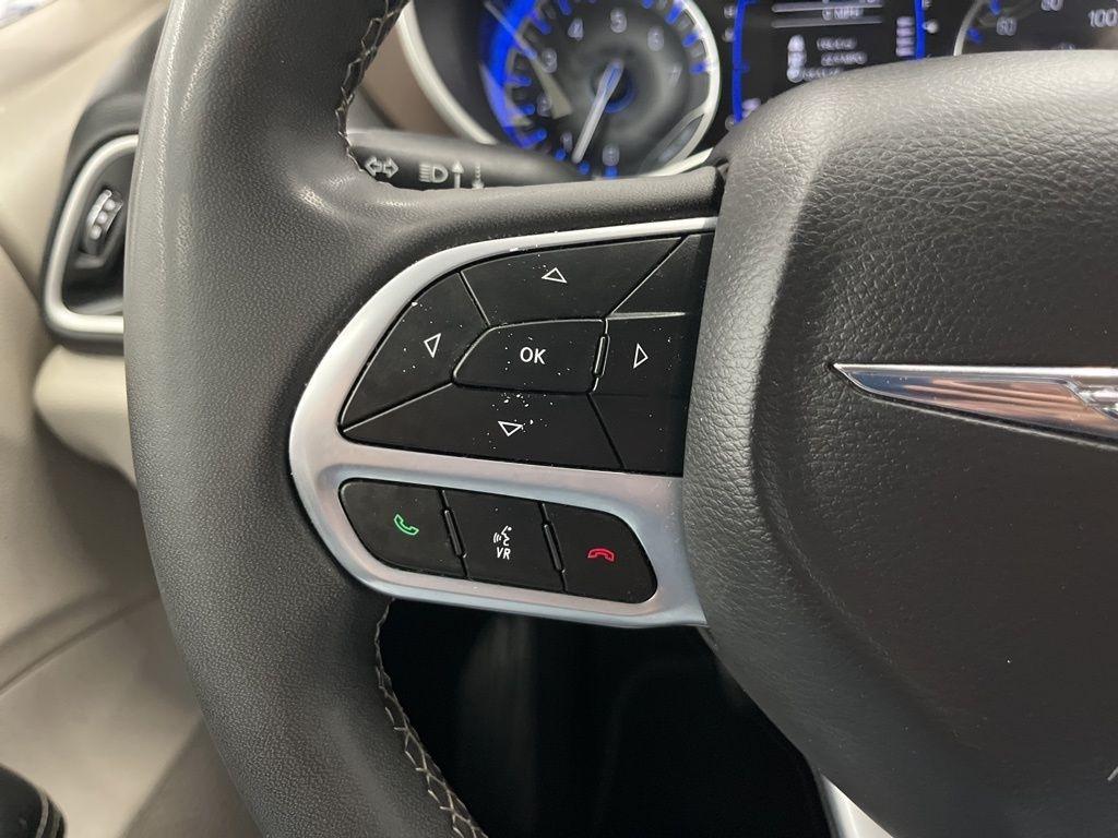 Chrysler Voyager LX FWD 2023