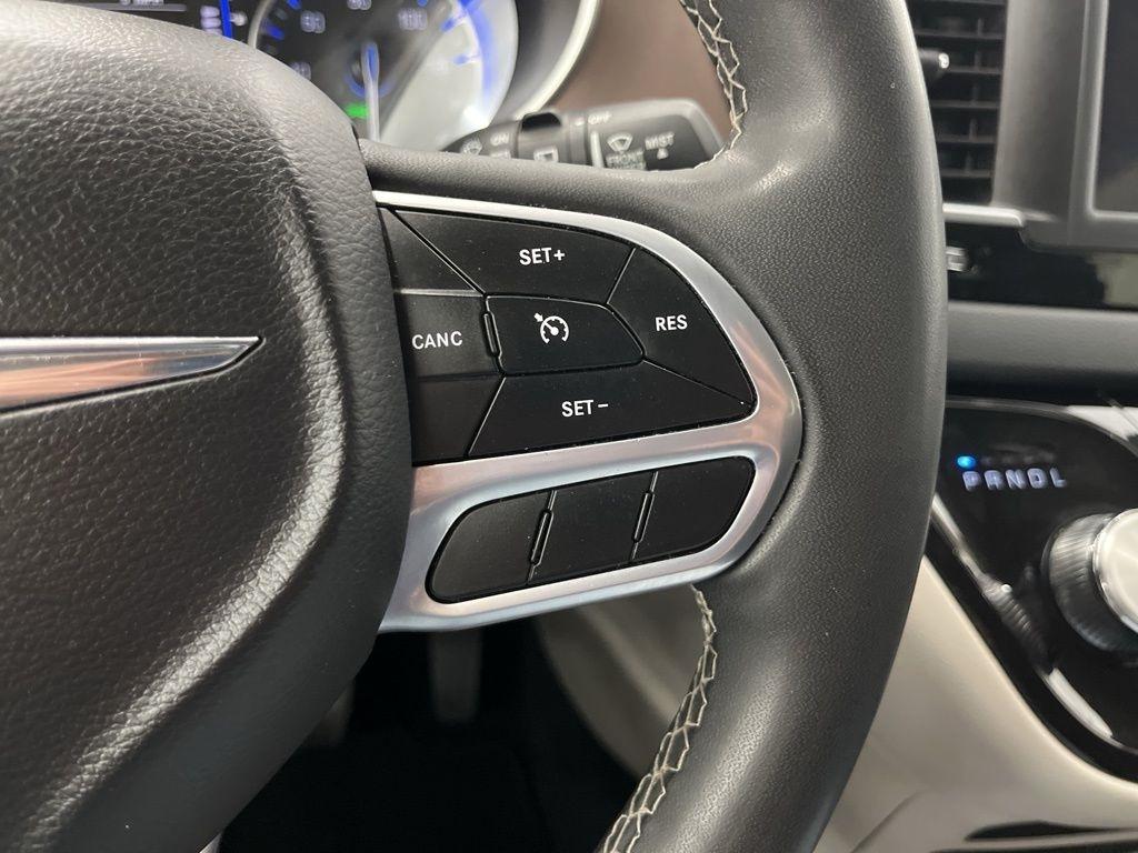 Chrysler Voyager LX FWD 2023