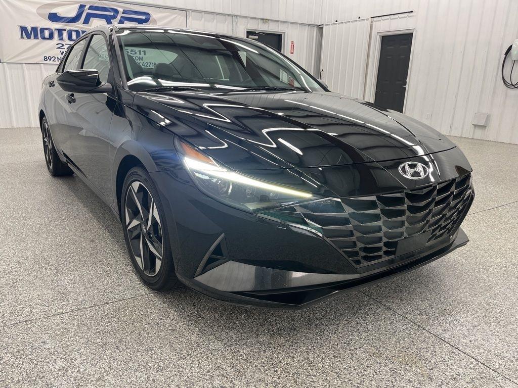 Hyundai Elantra Limited IVT 2023