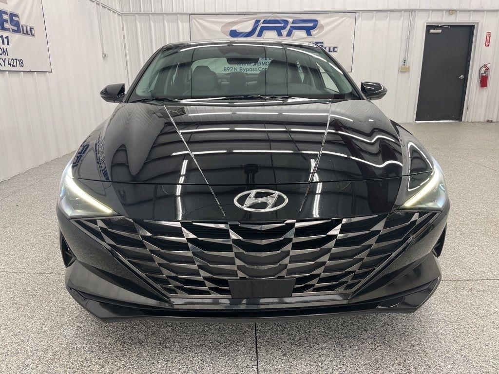 Hyundai Elantra Limited IVT 2023