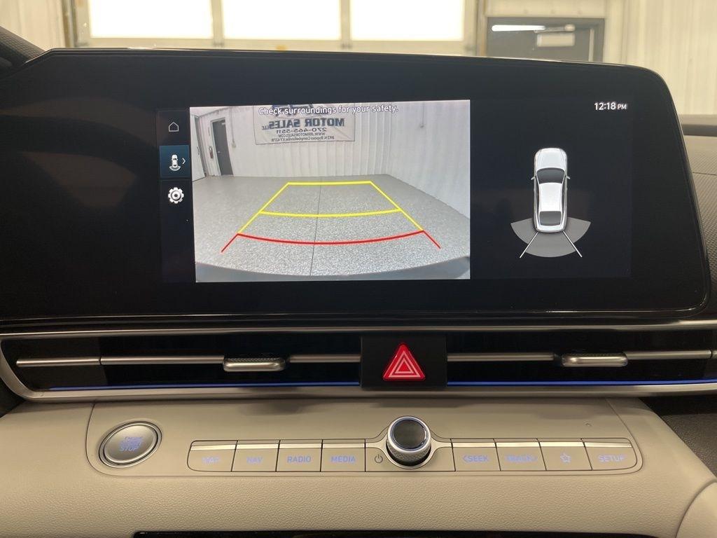 Hyundai Elantra Limited IVT 2023