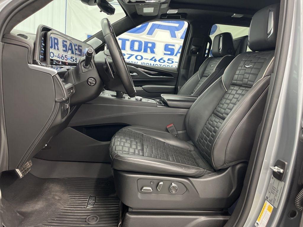 Cadillac Escalade AWD 4dr V-Series 2024