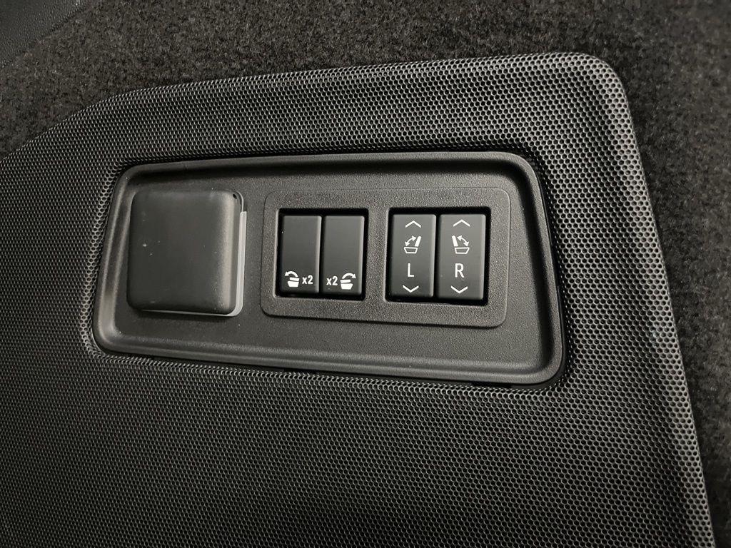 Cadillac Escalade AWD 4dr V-Series 2024