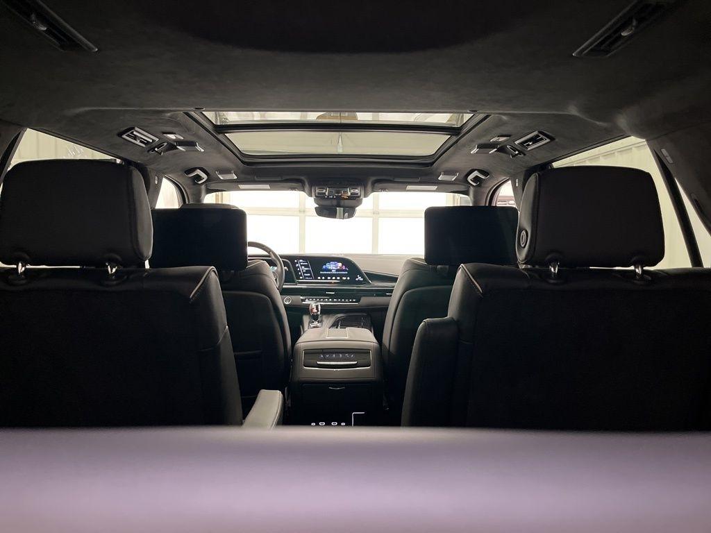 Cadillac Escalade AWD 4dr V-Series 2024