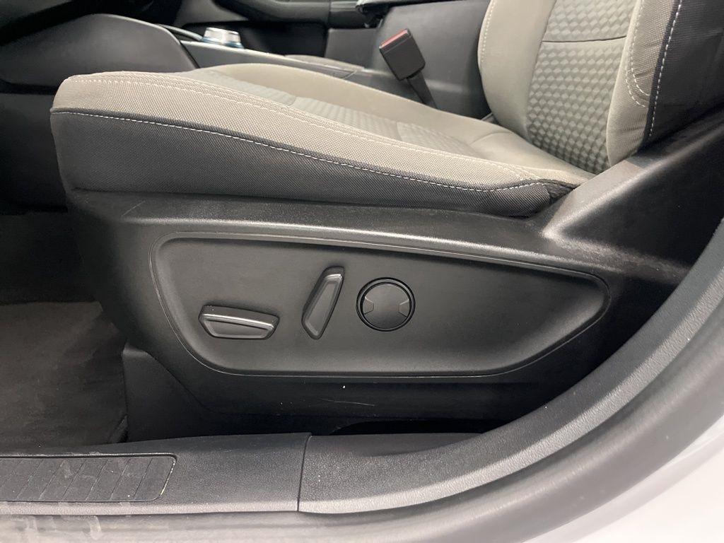 Ford Escape SE Hybrid FWD 2022