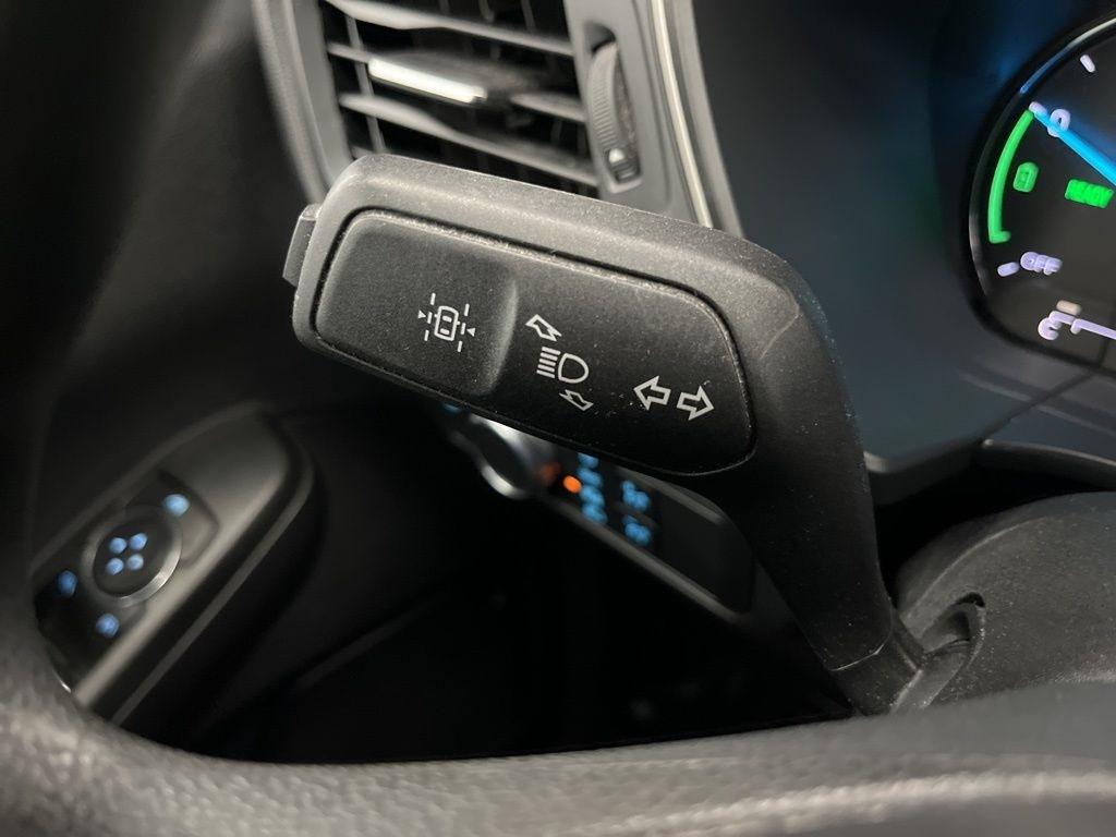 Ford Escape SE Hybrid FWD 2022