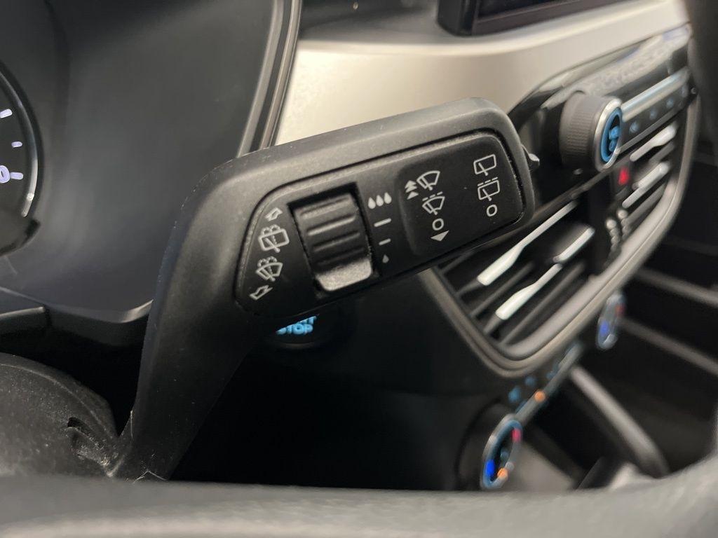 Ford Escape SE Hybrid FWD 2022