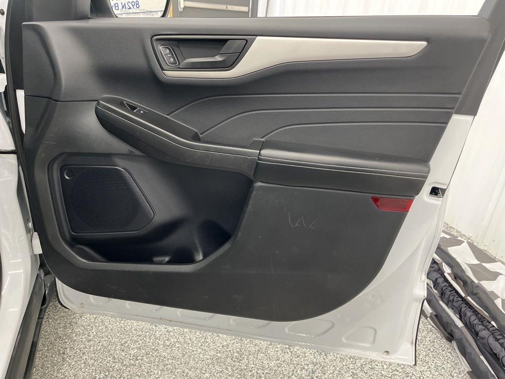 Ford Escape SE Hybrid FWD 2022