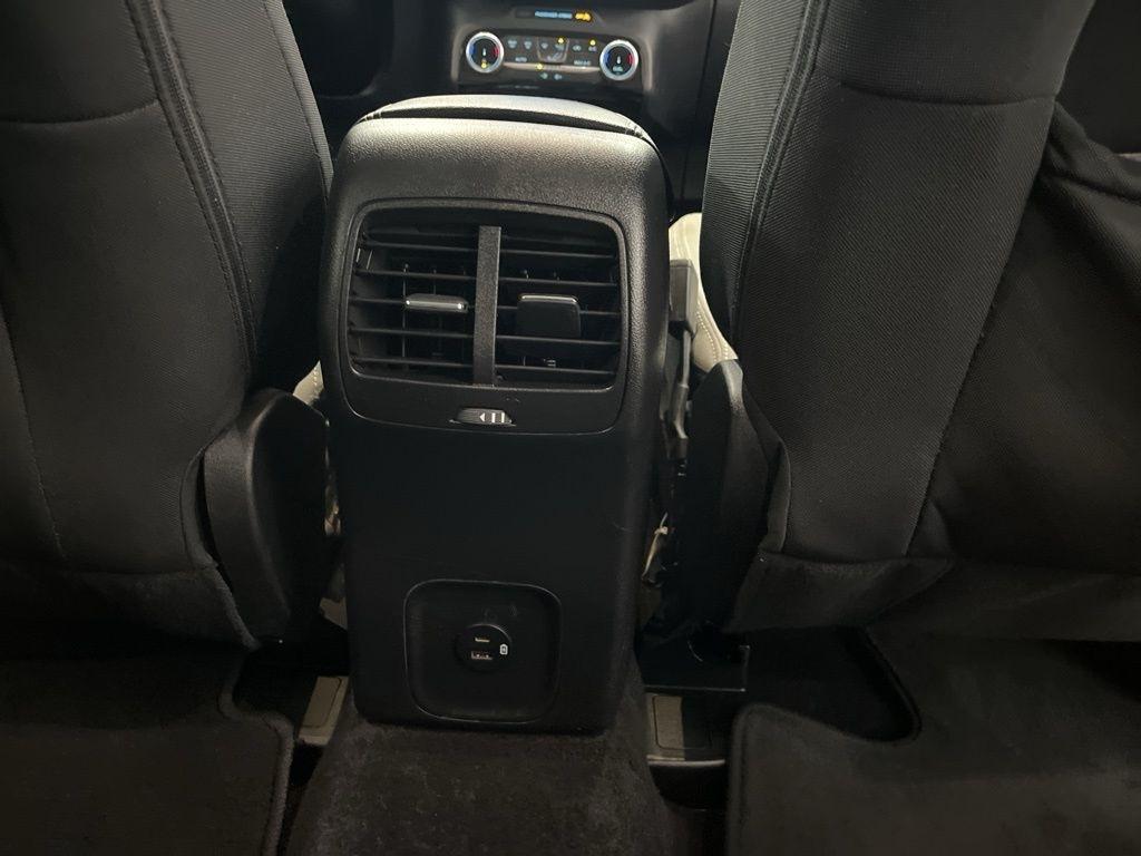 Ford Escape SE Hybrid FWD 2022