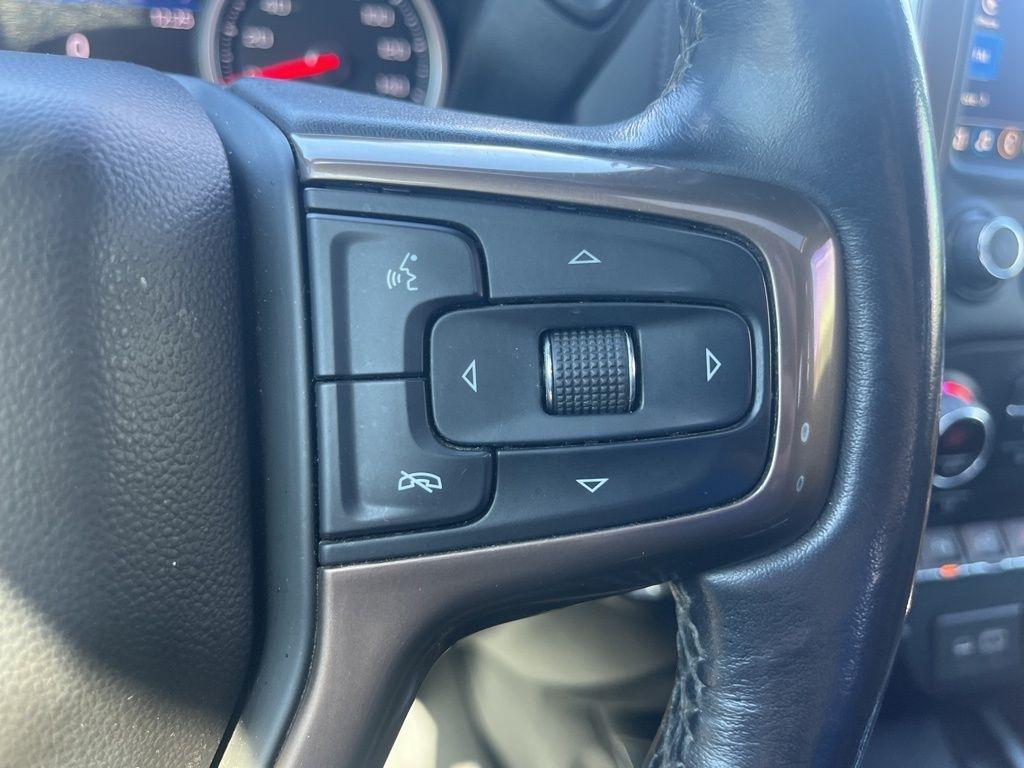 Chevrolet Silverado 3500HD 4WD Crew Cab 172" High Country 2023