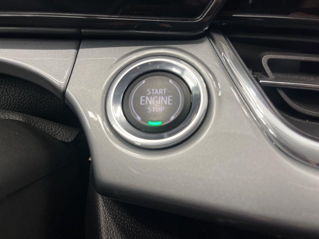 Chevrolet Trax FWD 4dr LT 2025