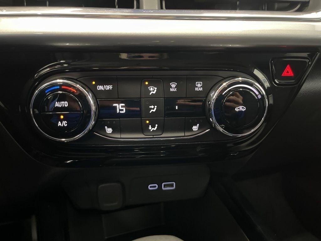 Chevrolet Trax FWD 4dr LT 2025