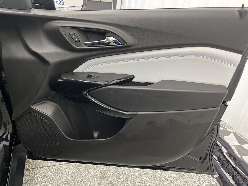 Chevrolet Trax FWD 4dr LT 2025