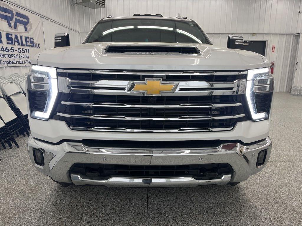 Chevrolet Silverado 2500HD 4WD Crew Cab 159" LTZ 2024
