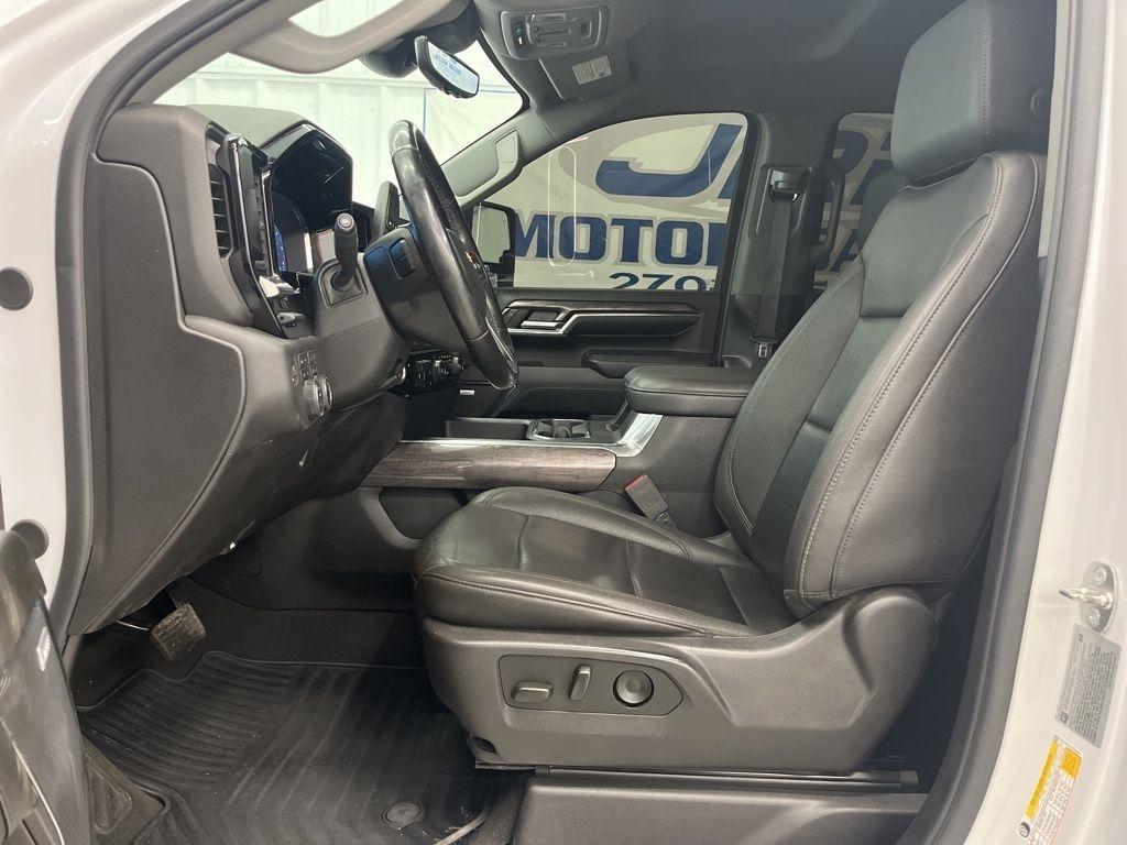 Chevrolet Silverado 2500HD 4WD Crew Cab 159" LTZ 2024