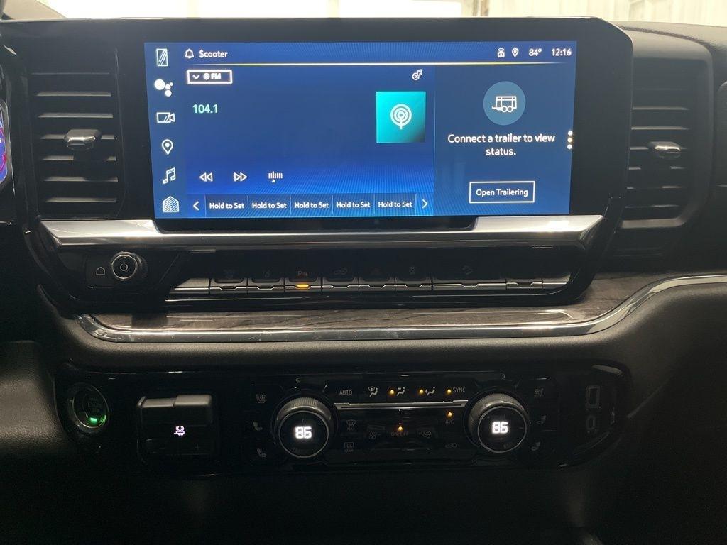 Chevrolet Silverado 2500HD 4WD Crew Cab 159" LTZ 2024