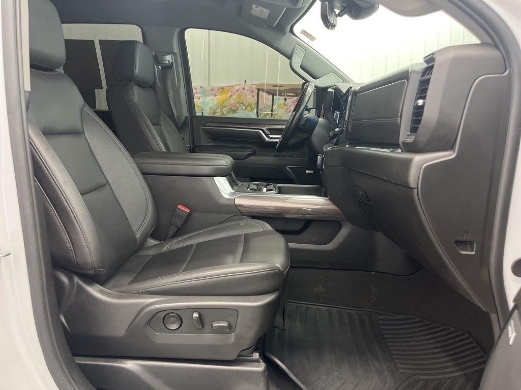 Chevrolet Silverado 2500HD 4WD Crew Cab 159" LTZ 2024