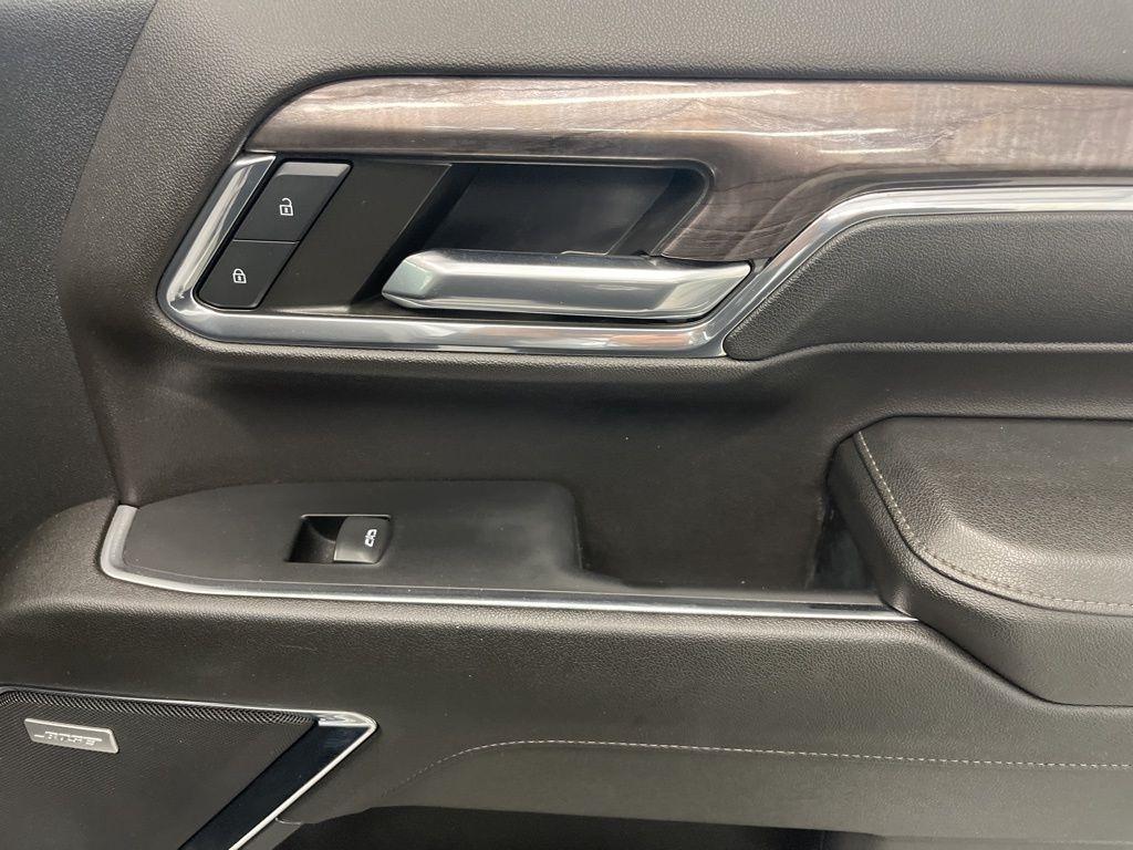 Chevrolet Silverado 2500HD 4WD Crew Cab 159" LTZ 2024