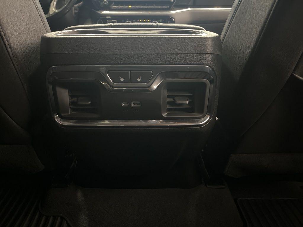 Chevrolet Silverado 2500HD 4WD Crew Cab 159" LTZ 2024