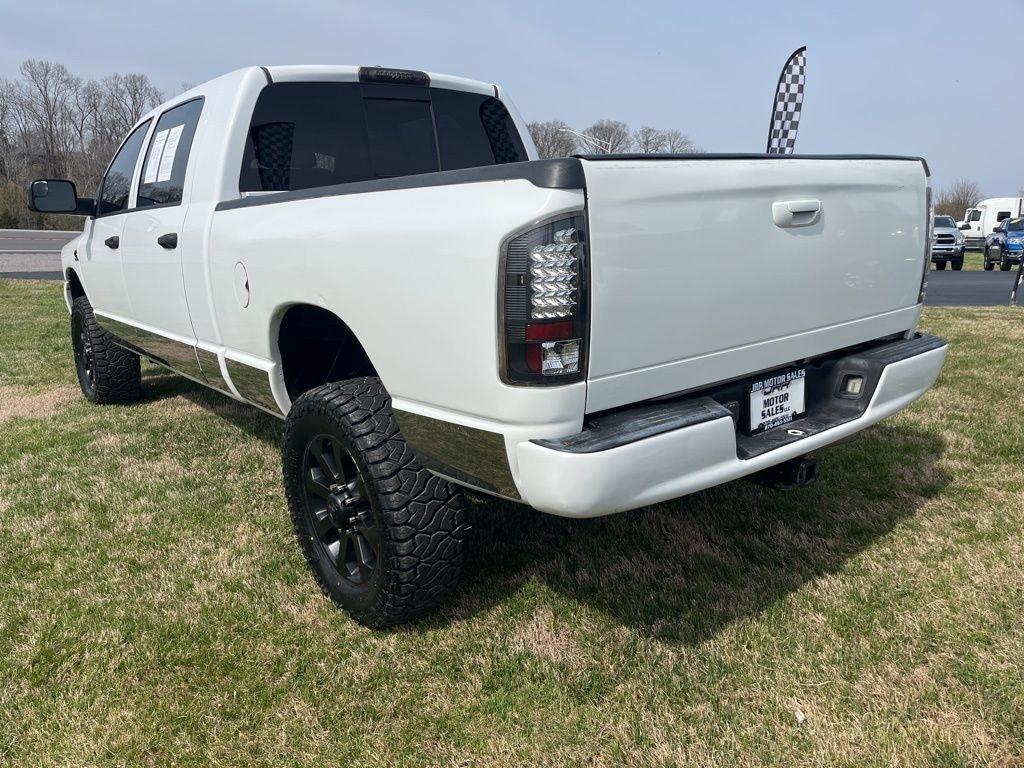 Dodge Ram 3500 4WD Mega Cab 160.5" DRW Laramie 2007