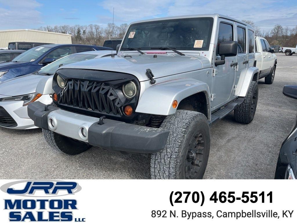 Jeep Wrangler Unlimited 4WD 4dr Sahara 2012