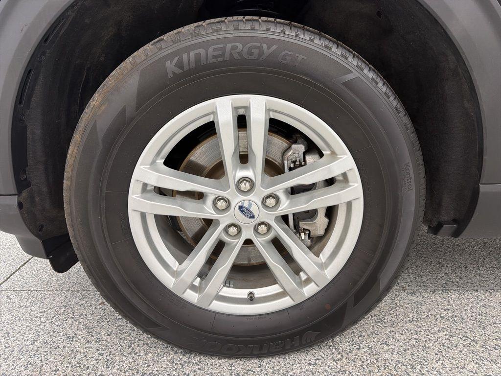 Ford Explorer XLT 4WD 2023