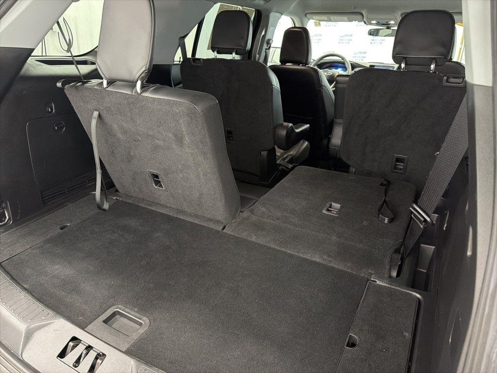 Ford Explorer XLT 4WD 2023