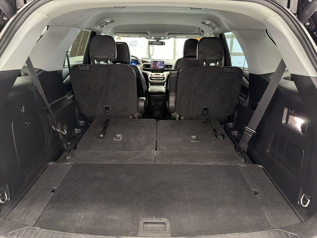 Ford Explorer XLT 4WD 2023