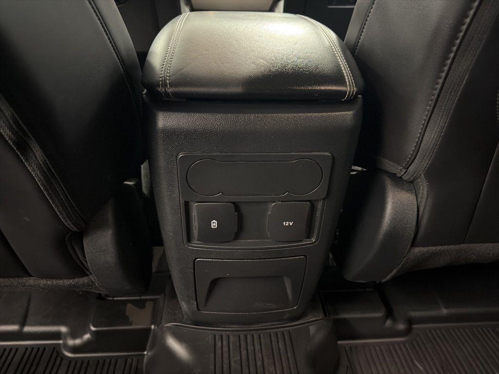 Ford Explorer XLT 4WD 2023