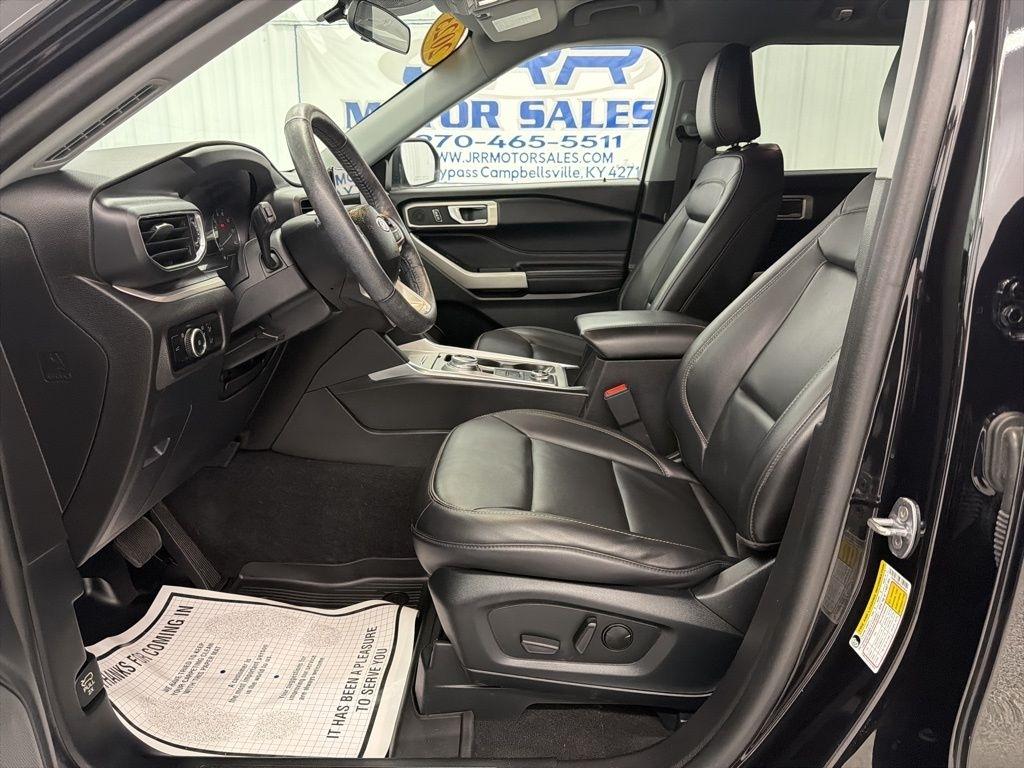Ford Explorer XLT 4WD 2023
