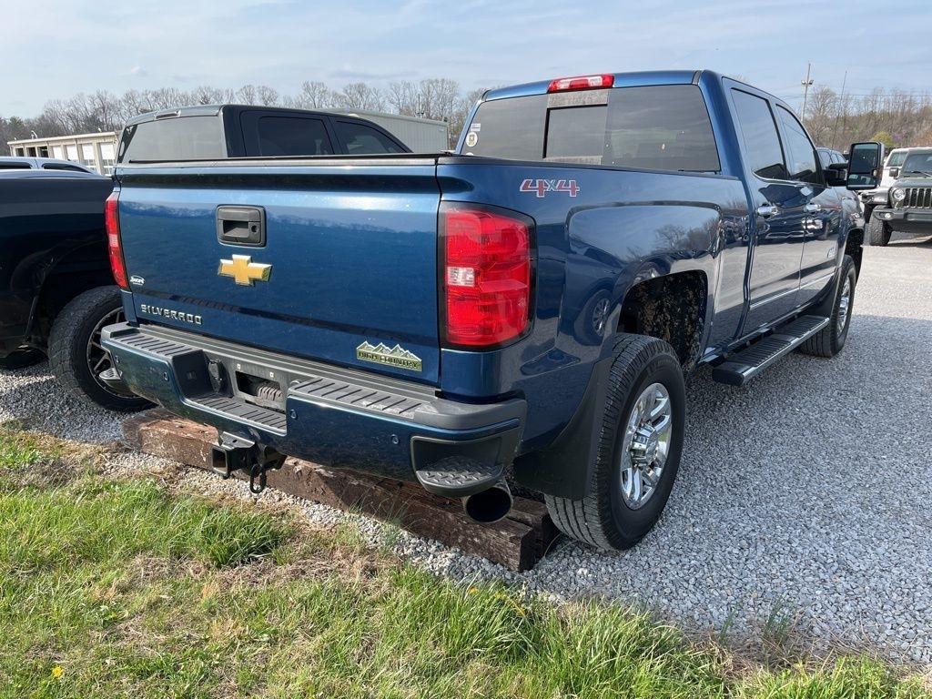 Chevrolet Silverado 3500HD Built After Aug 14 4WD Crew Cab 153.7" High Country 2015