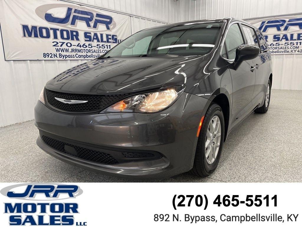 2022 Chrysler Voyager LX FWD