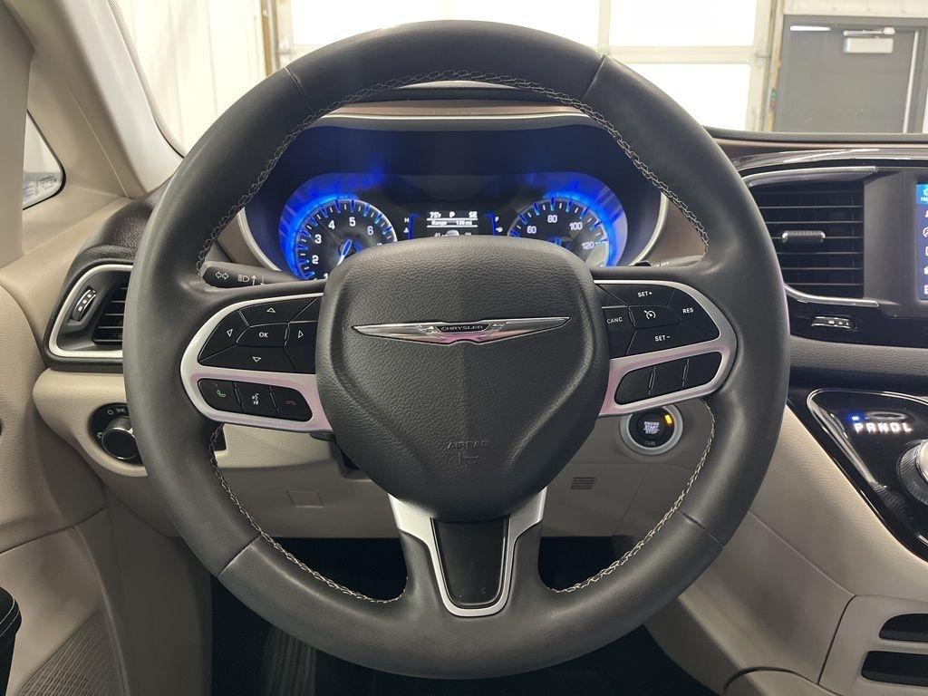 Chrysler Voyager LX FWD 2022