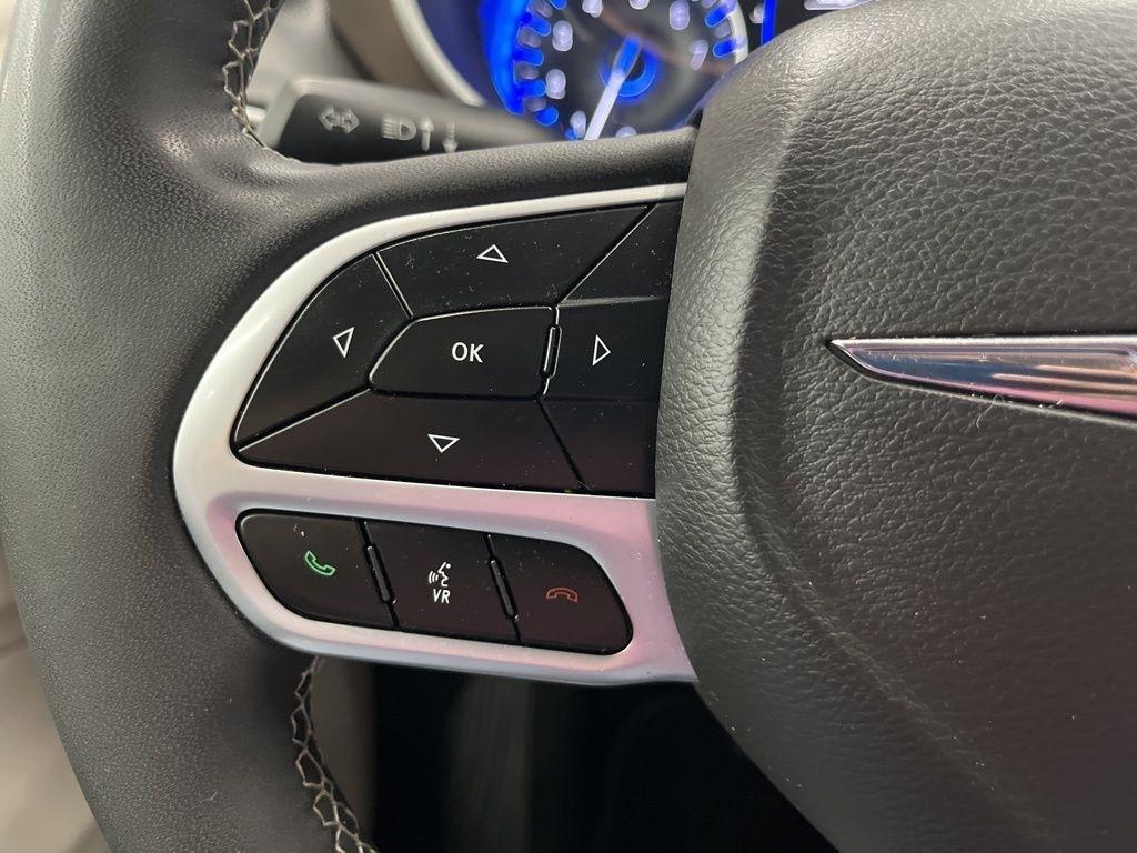 Chrysler Voyager LX FWD 2022