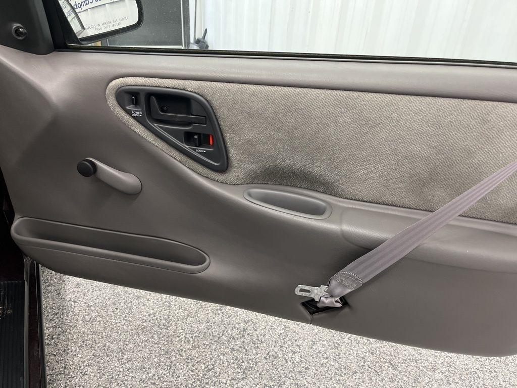 Chevrolet Beretta 2dr Cpe 1996