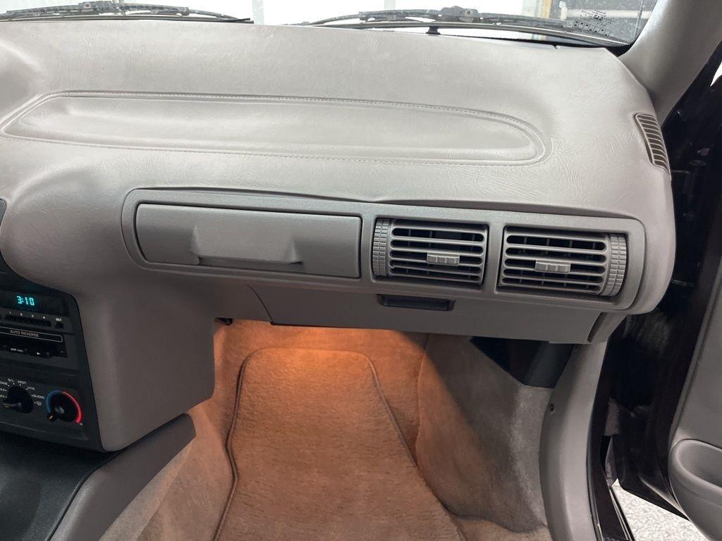 Chevrolet Beretta 2dr Cpe 1996