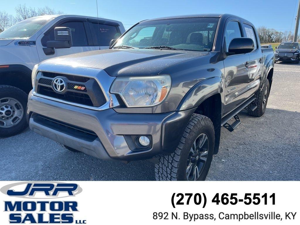2015 Toyota Tacoma 4x4 Doublecab V6 AT's photo