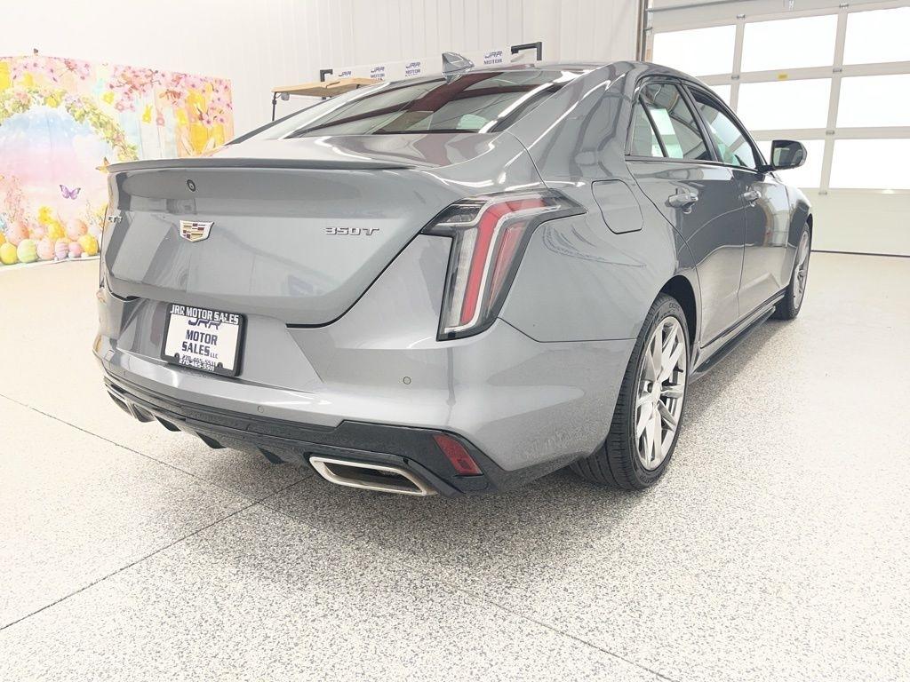Cadillac CT4 4dr Sdn Sport 2020