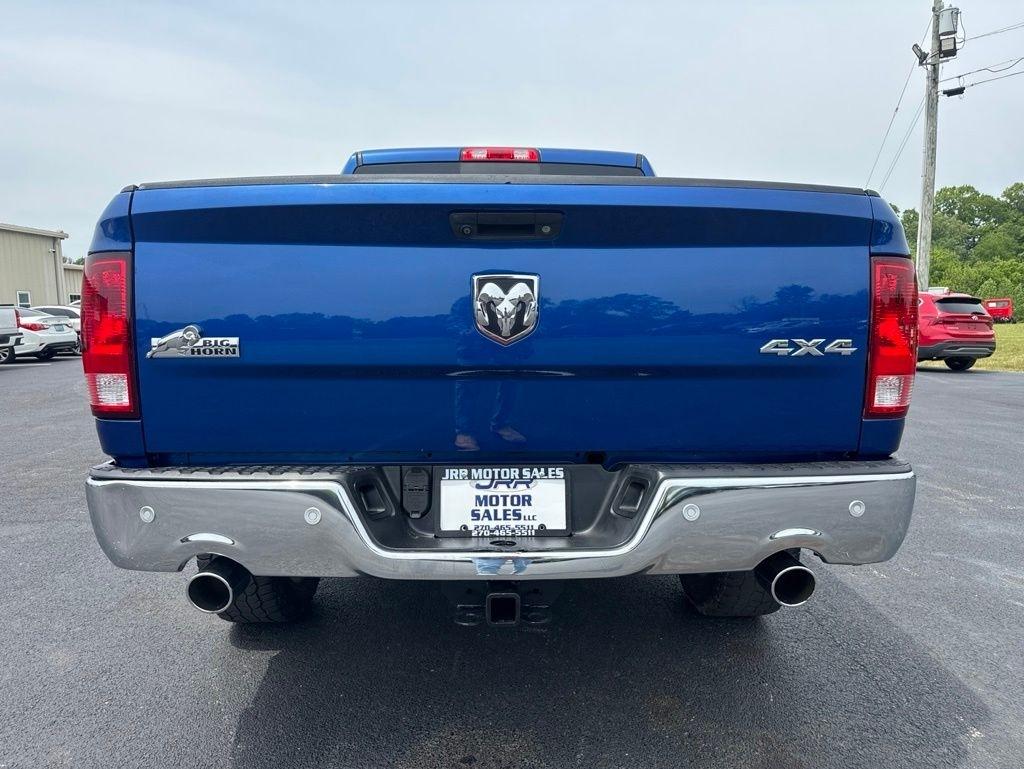 RAM 1500 Big Horn 4x4 Crew Cab 5'7" Box 2017