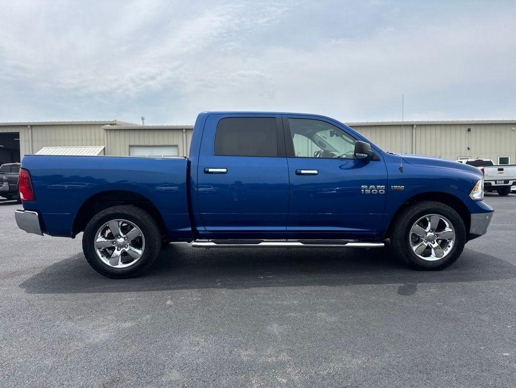 RAM 1500 Big Horn 4x4 Crew Cab 5'7" Box 2017