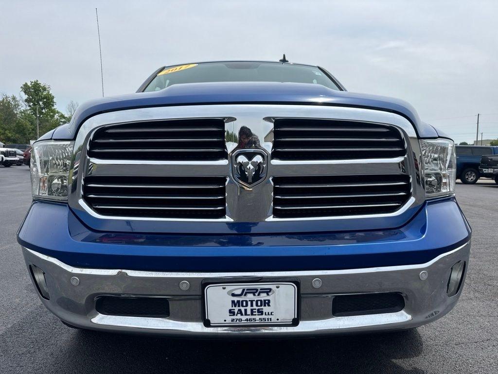 RAM 1500 Big Horn 4x4 Crew Cab 5'7" Box 2017
